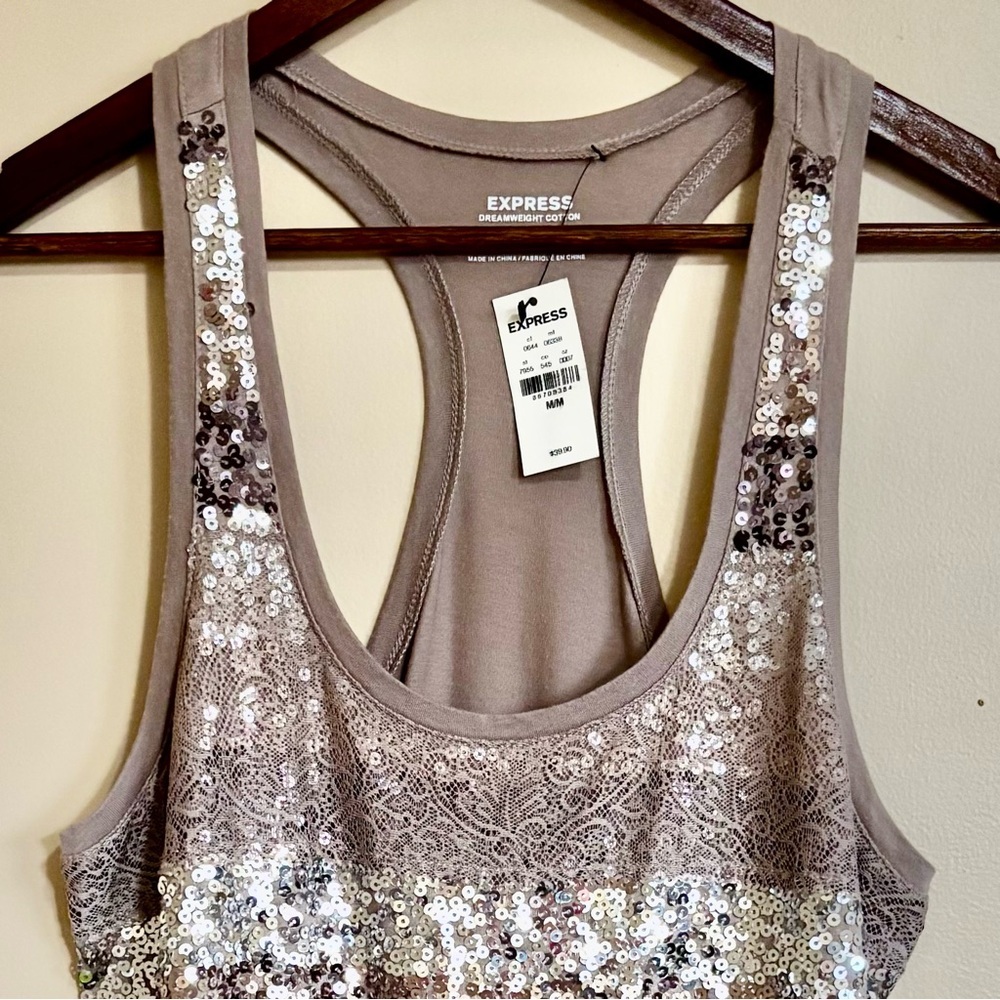 EXPRESS| NWT Sequin Striped Dressy Tank Top in Silver and Grey Sz M NEW